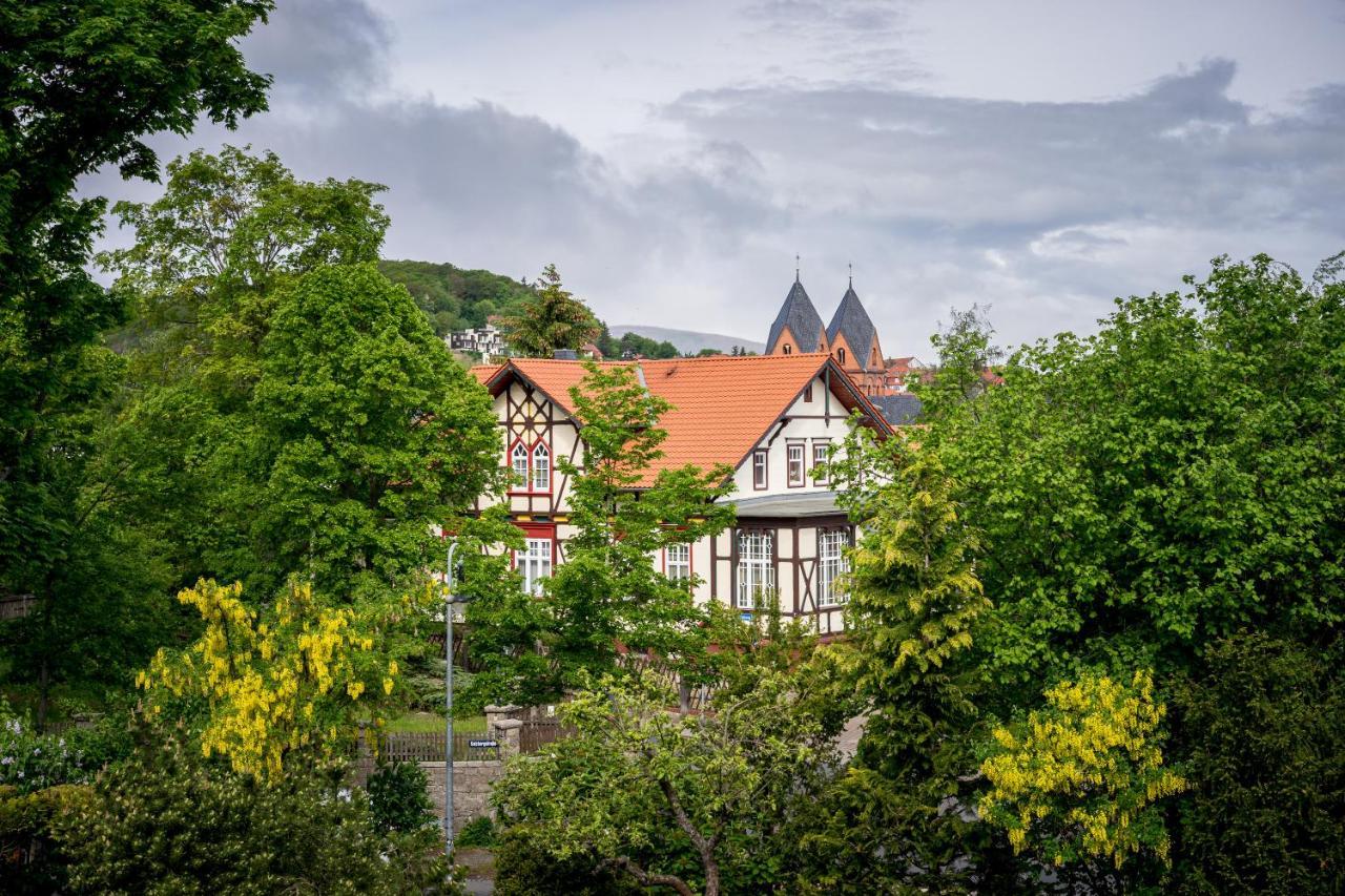 Pension Schweizer Hof ヴェルニゲローデ エクステリア 写真