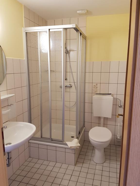 Pension Schweizer Hof ヴェルニゲローデ エクステリア 写真