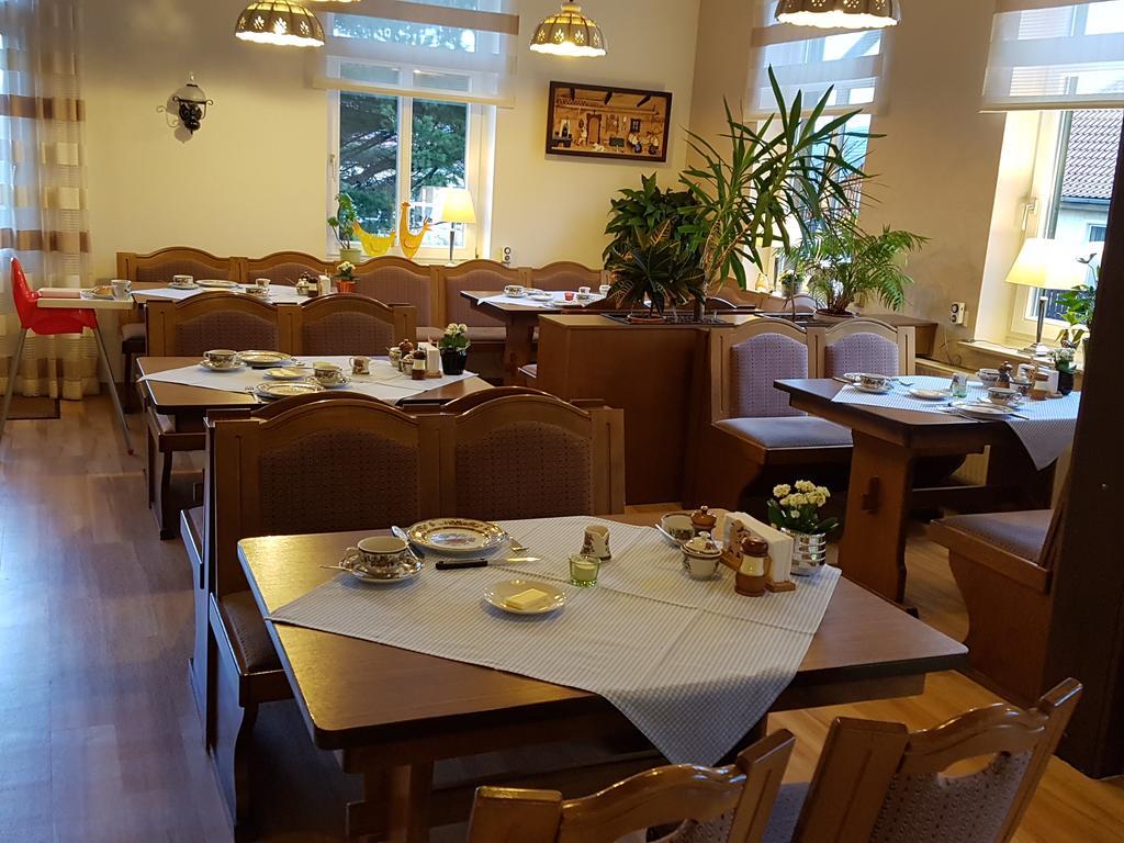 Pension Schweizer Hof ヴェルニゲローデ エクステリア 写真